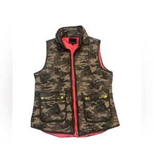 Cynthia Rowley Camo Quilted Puffer Vest Pink Lining â Womenâs Large